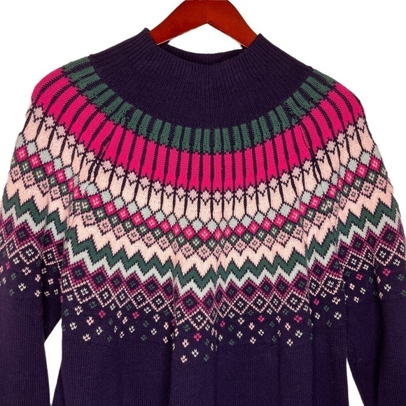 CROWN & IVY Fair Isle Cotton Blend Knit Sweater Size Medium Navy Multi - Picture 4 of 11